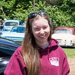 Meet your Posher, Liz